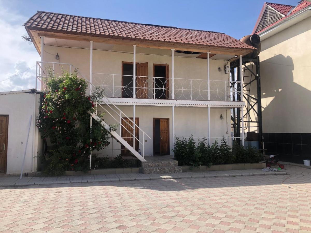 Гостевой Дом Айша Guest House Aisha Cholpon-Ata Exteriér fotografie